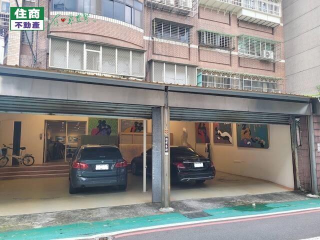 中山區店面-10