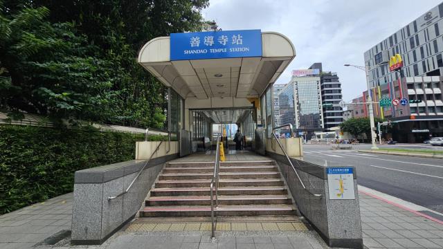 台北中山區華廈-12